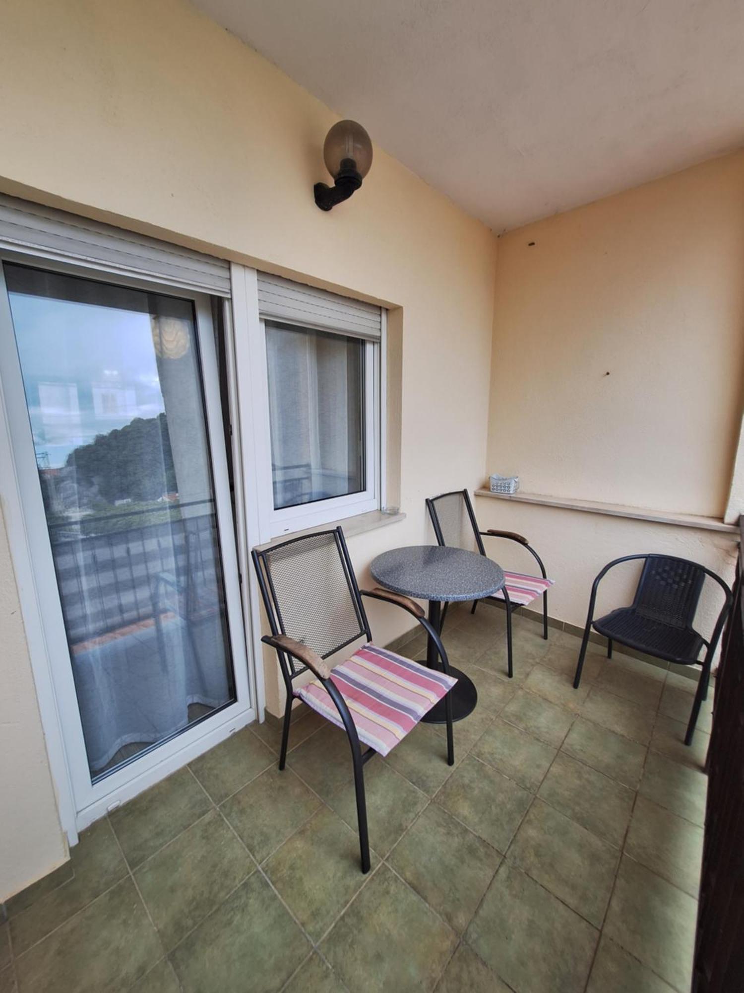 Apartmani Lisicina Omis Bagian luar foto