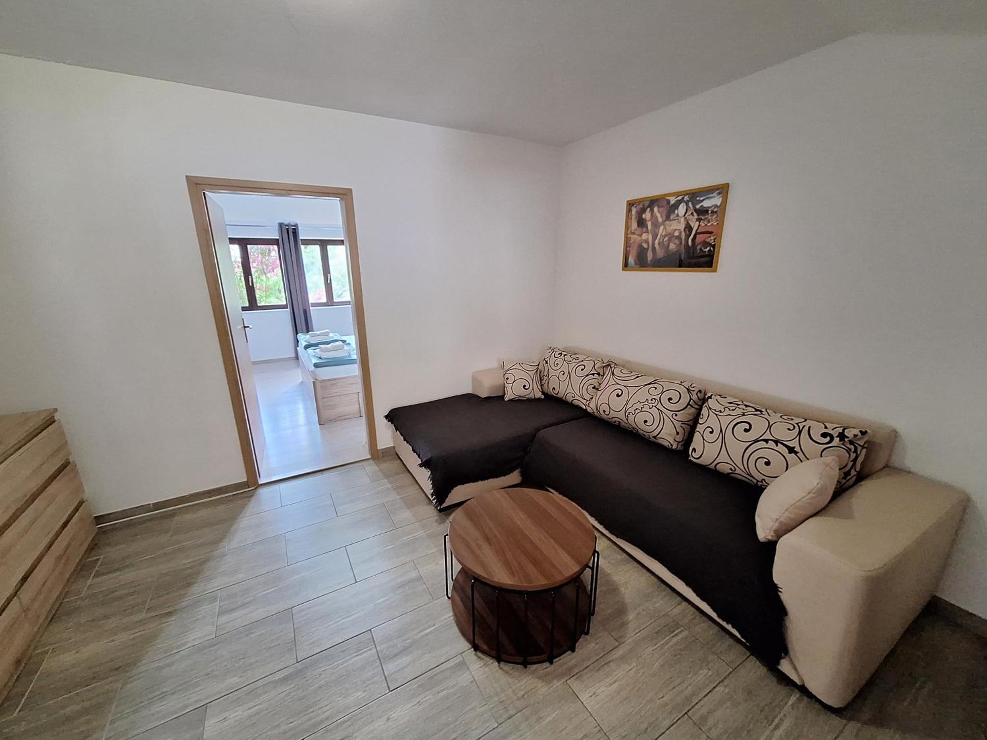Apartmani Lisicina Omis Bagian luar foto