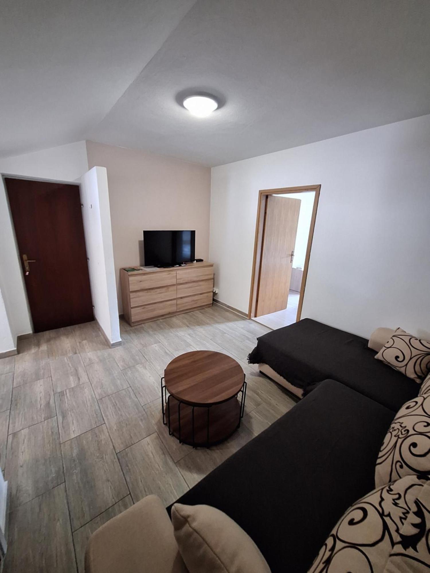 Apartmani Lisicina Omis Bagian luar foto
