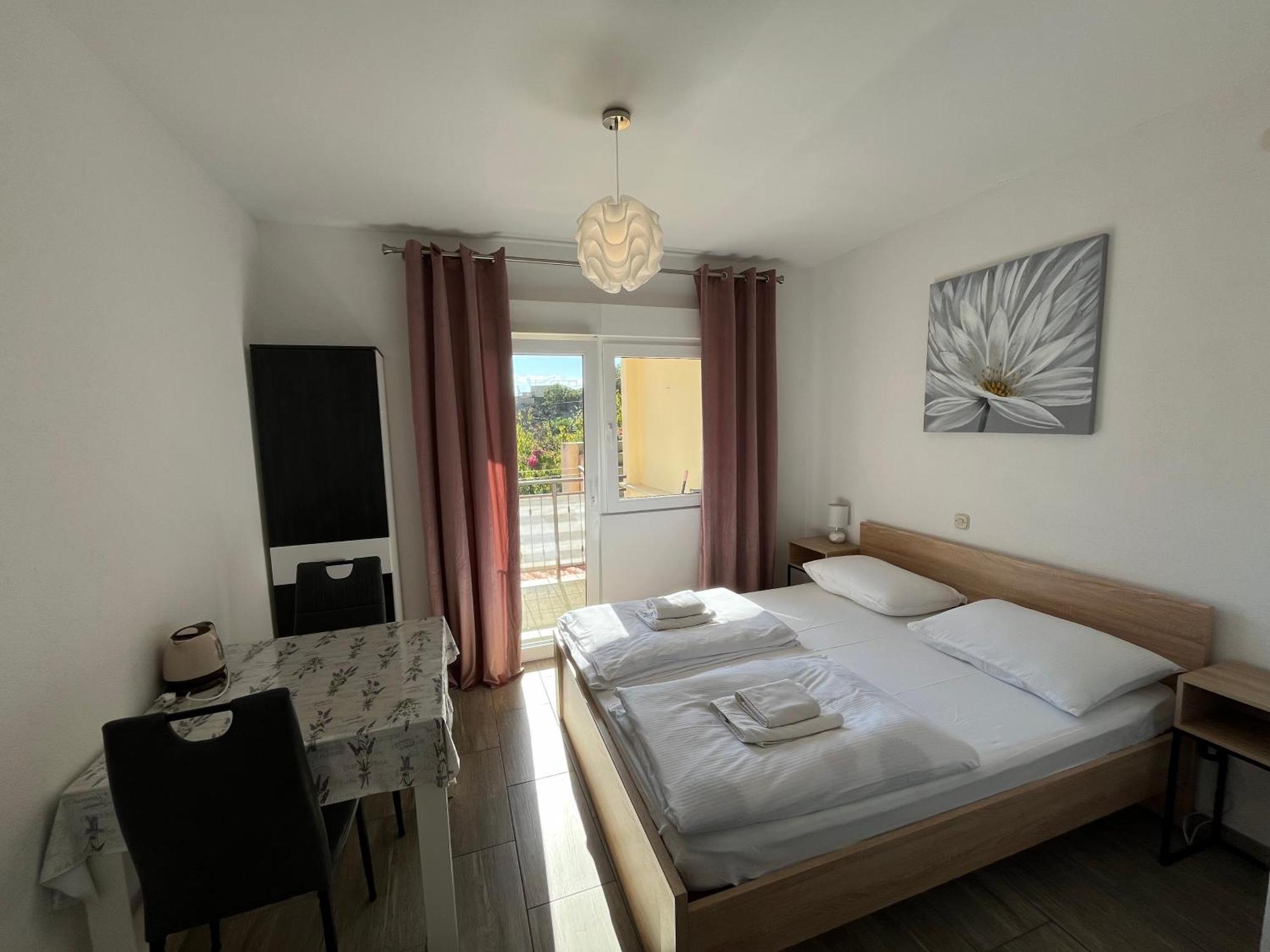 Apartmani Lisicina Omis Bagian luar foto